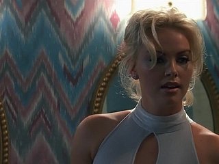 Charlize Theron - 2 hari di Transmitted to Valley